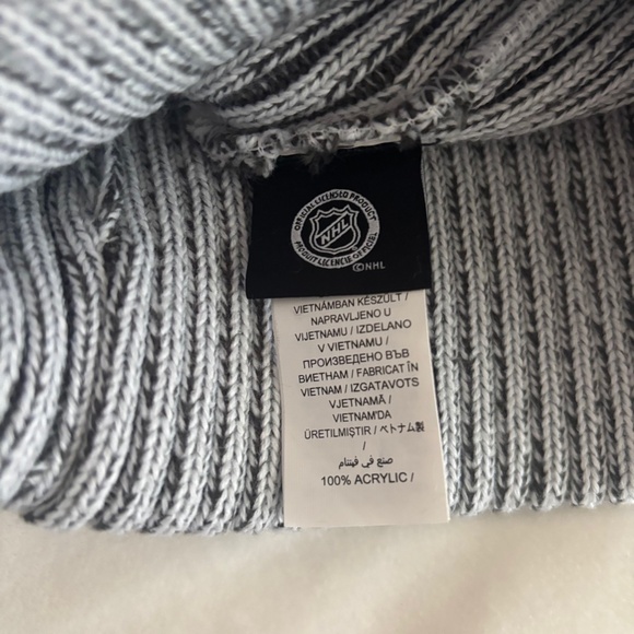 Fanatics Vegas Golden Knights Beanie VGK Official Licensed Product NHL Haze NWT - Picture 3 of 3